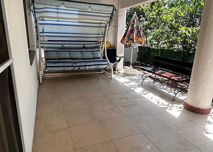 アパート Gueneyli Spacious Flat *